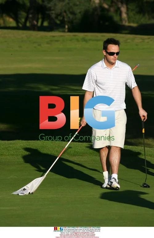 Ant and Dec play golf in Algarve