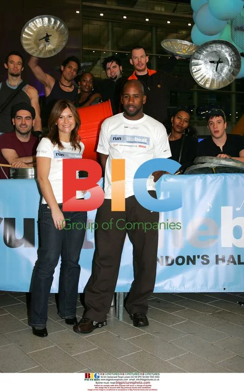 DJ Spoony and Stomp cast launch London half marathon