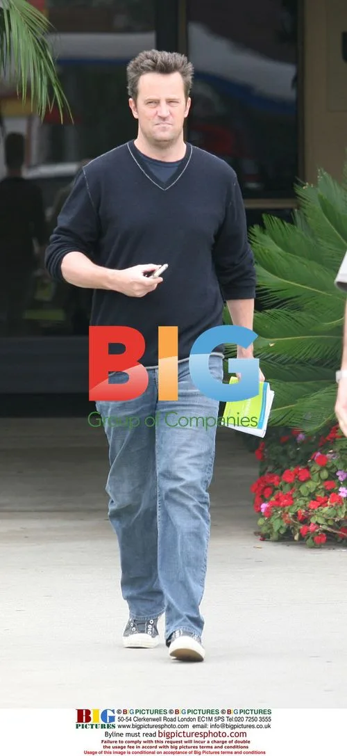 Matt Perry Exits Doctor's Office
