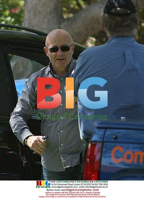 Heath Ledger's Father Kim at Mother's House