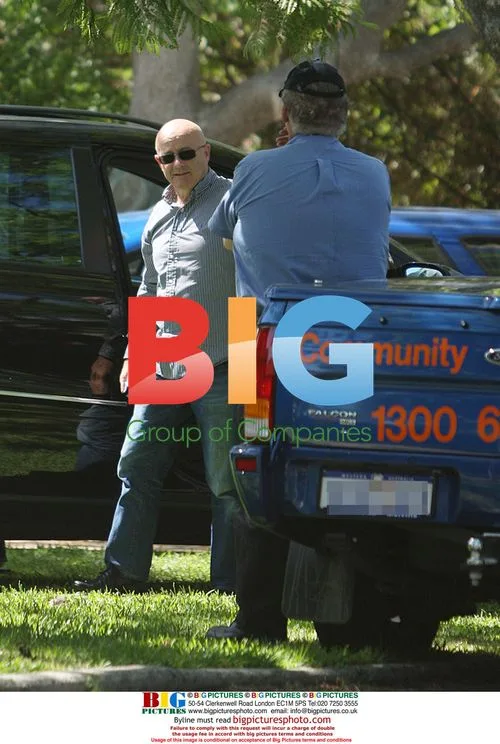Heath Ledger's Father Visits Mother's House