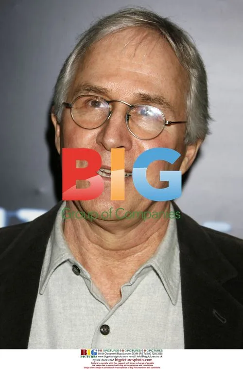 Director Gregory Hoblit at Untraceable premiere