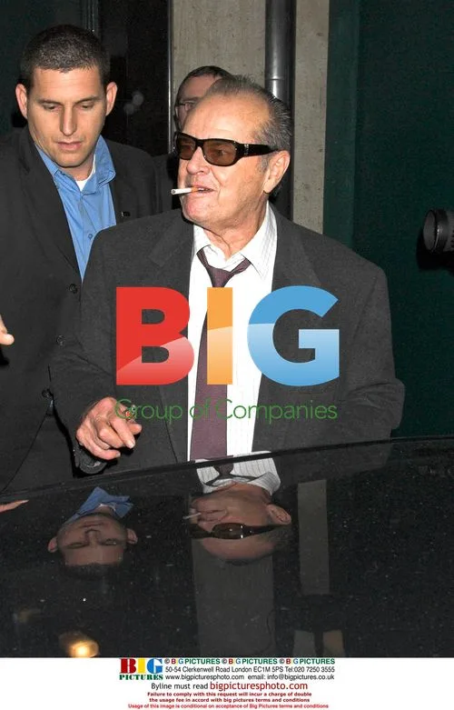 Jack Nicholson leaving The Ivy