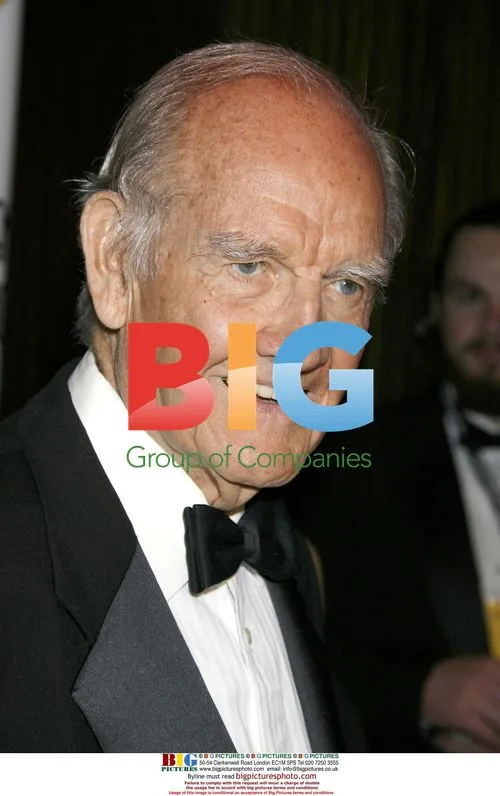 George McGovern at 'Living Legends of Aviation' Awards