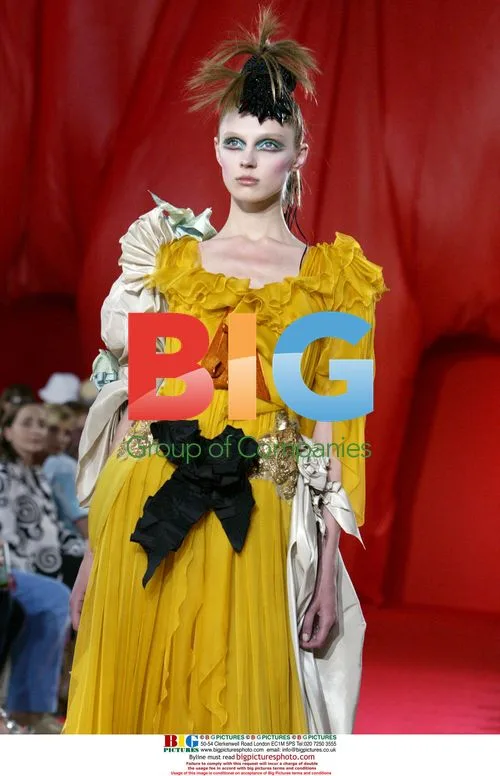 Christian Lacroix Fall-Winter 2008-2009 Show