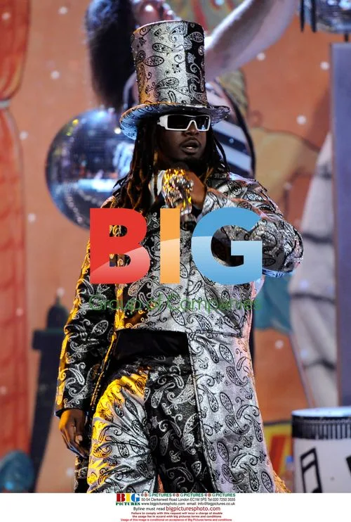 T-Pain performs at BET Awards 2008