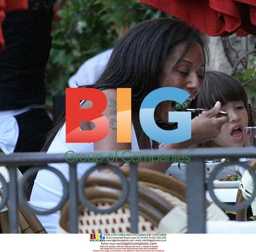 Mel B and family lunch in LA