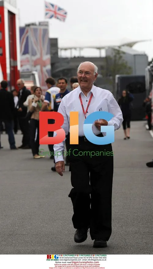 Murray Walker Leaves Silverstone Paddock