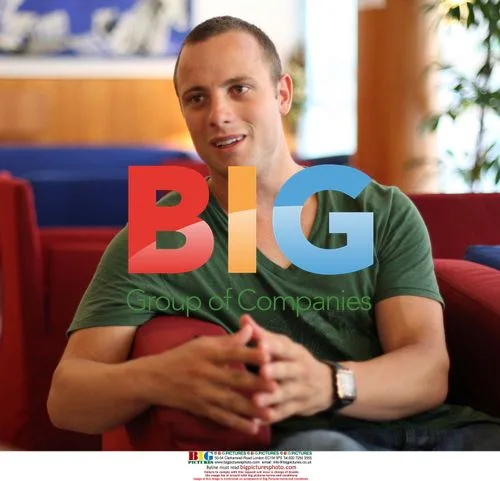 Oscar Pistorius posed in Milan