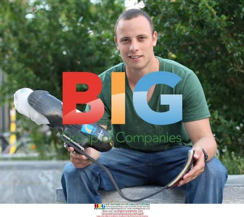 Oscar Pistorius Poses in Milan