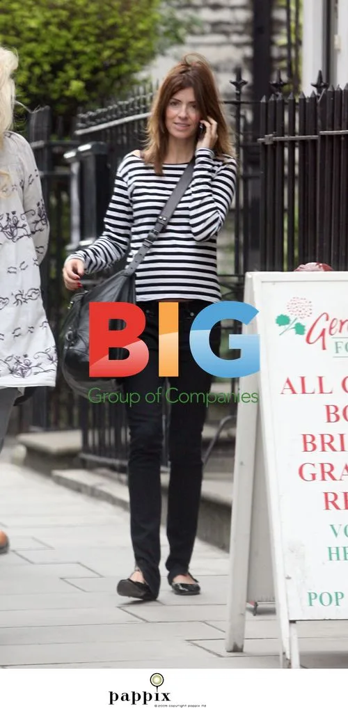 Noel Gallagher's girlfriend out in London