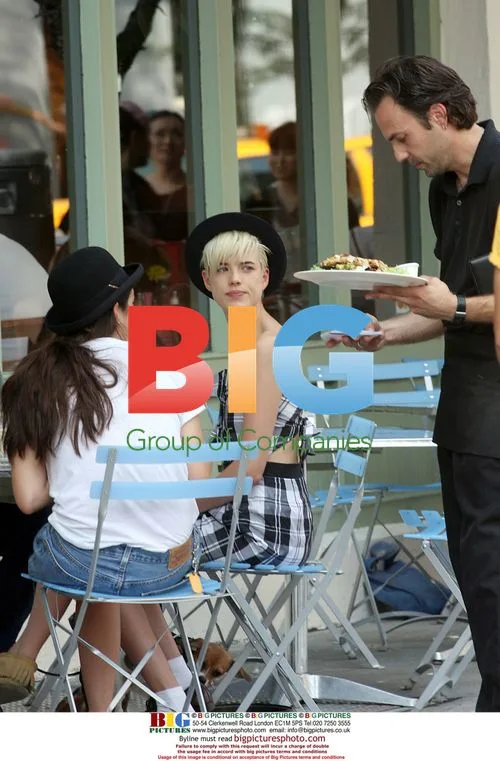 Agyness Deyn out with friends and pups