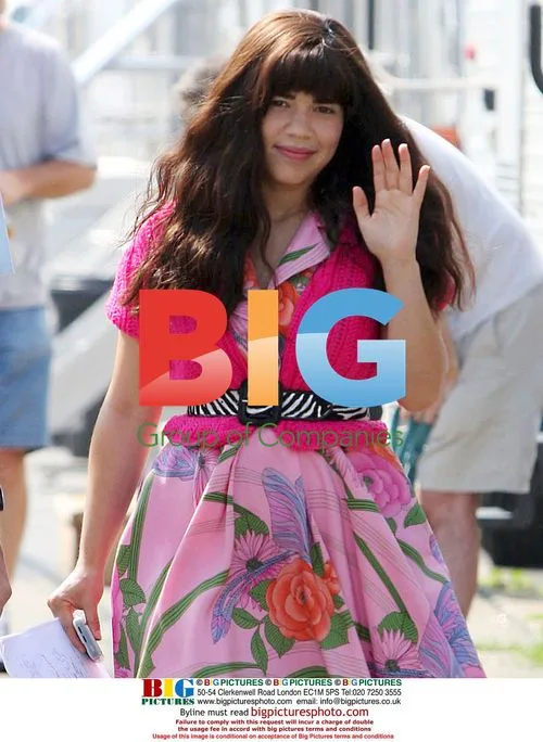 America Ferrera films "Ugly Betty" season 3