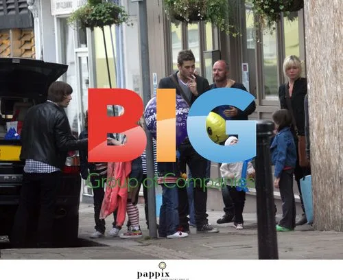 Liam Gallagher and Nicole Appleton Celebrate Son's Birthday