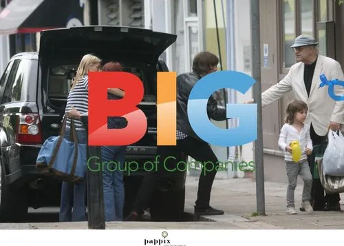 Liam Gallagher and Nicole Appleton with son Gene