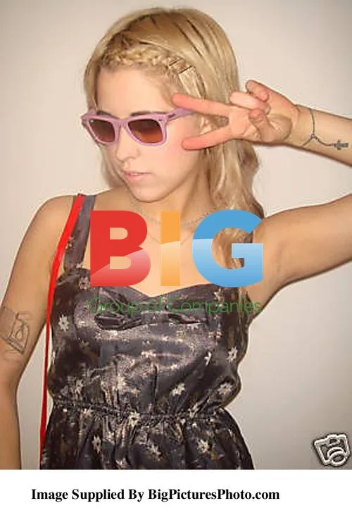 Peaches Geldolf Models Clothing on eBay