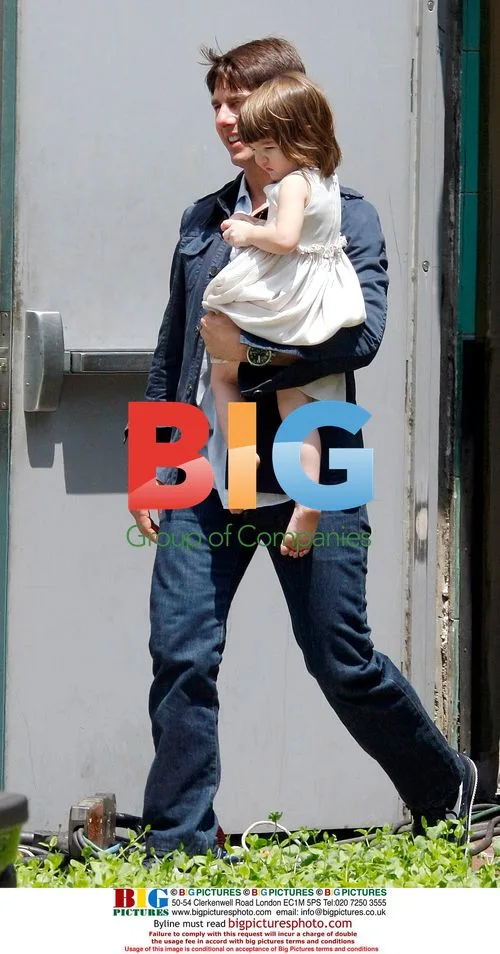 Tom Cruise Visits "Eli Stone" Set