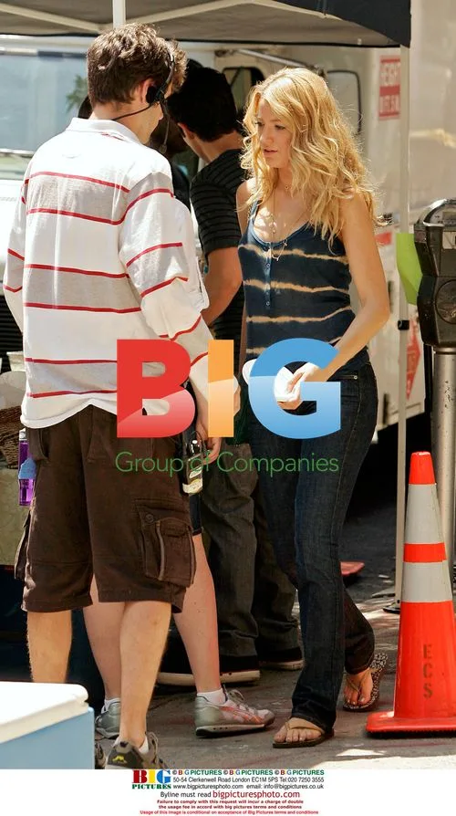 Gossip Girl stars filming in NYC
