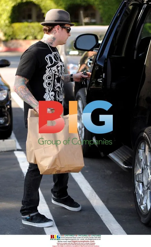 Benji Madden Shopping in Bel Air