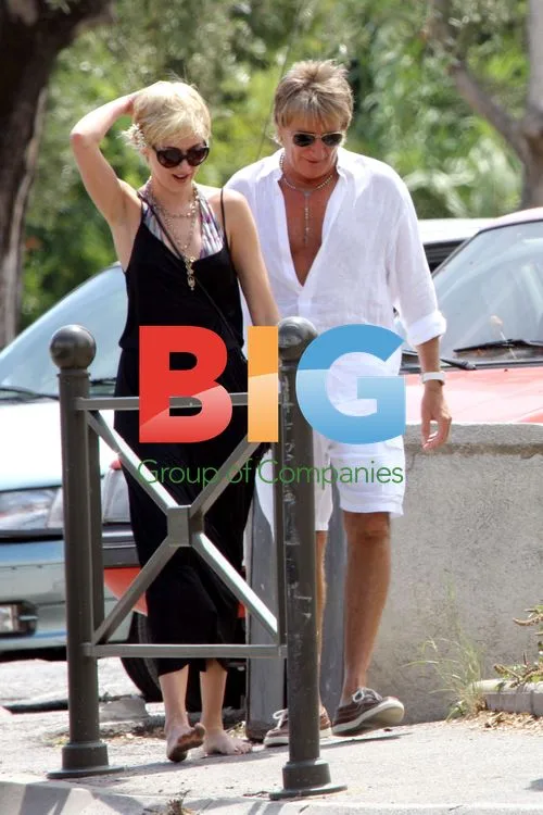 Penny Lancaster with Rod Stewart on French Riviera