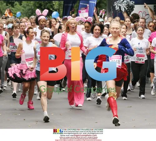 Liz Mclaren and Nicola Stapleton at Race for Life 2008