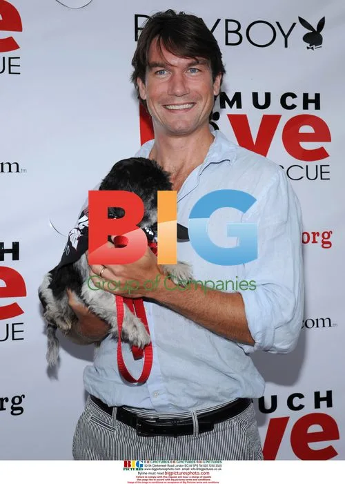 Jerry O'Connell at Bow Wow Wow! Event