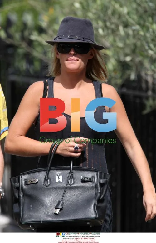 Kate Moss's Friend Davinia Taylor Shopping