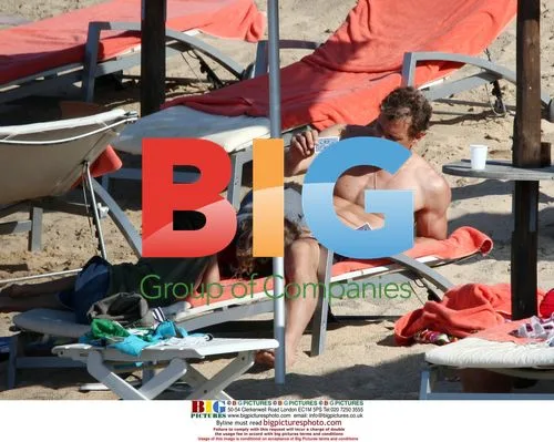 Jens Lehmann Relaxes with Family on Beach