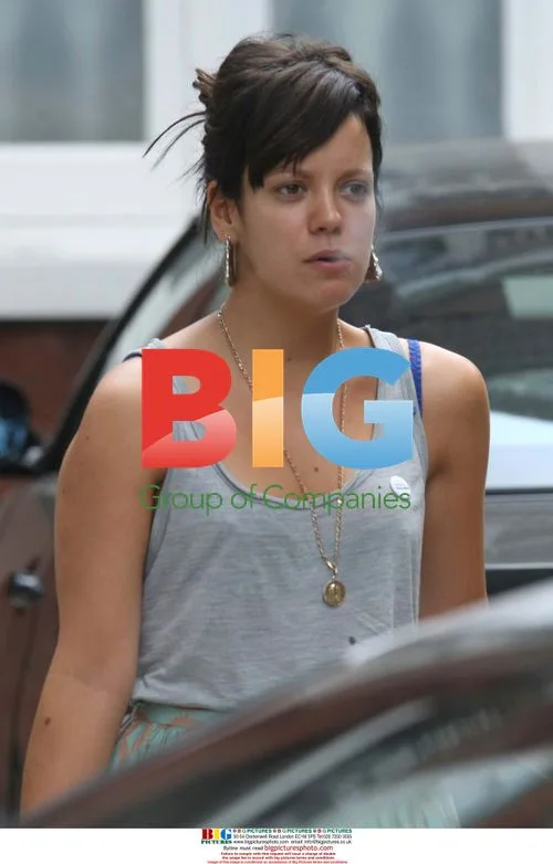 Ed Simons & Lily Allen out in London