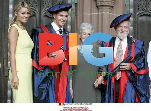 Steven Gerrard receives university honorary fellowship