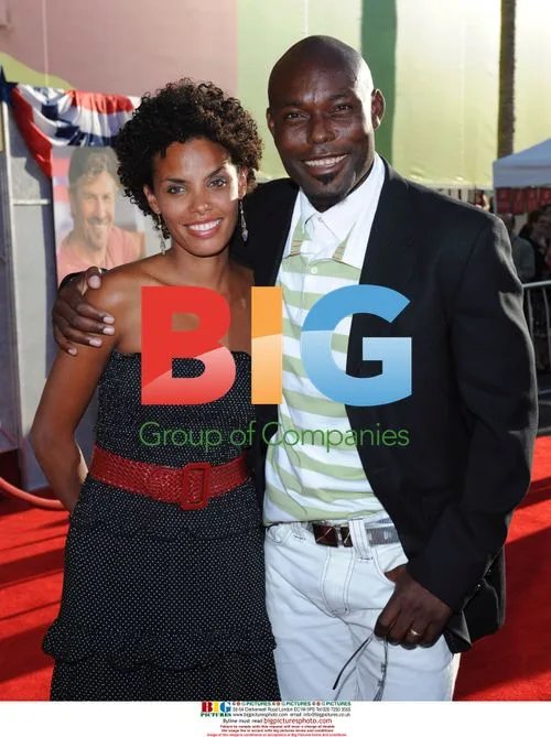 Jimmy Jean-Louis and Evelyn at "Swing Vote" Premiere