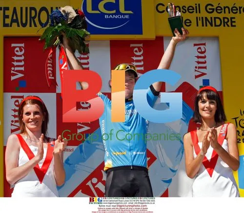 Mark Cavendish wins Stage 5 of Tour de France