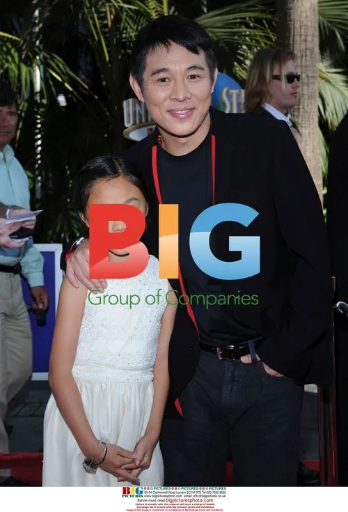 Jet Li and Daughter at 'Mummy' Premiere