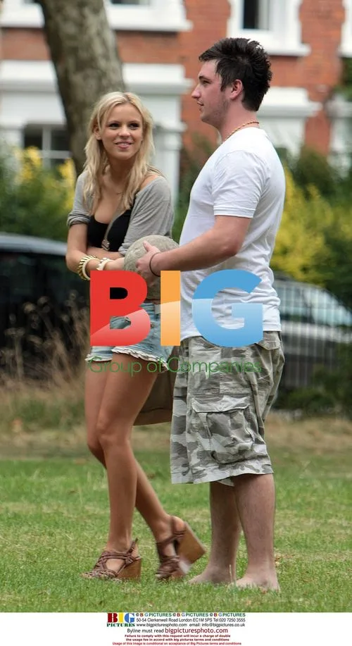 Big Brother contestants spotted in park