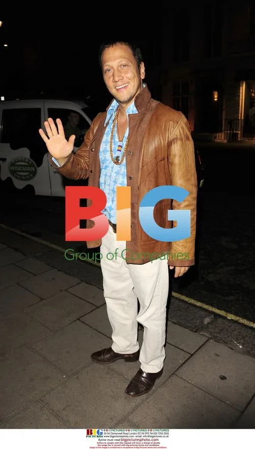 Rob Schneider dining in London