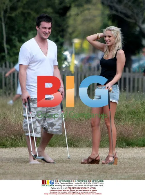 Big Brother's Stephanie and Liam spotted in London park
