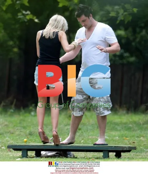 Big Brother Contestants Spotted in Park
