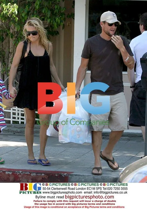 Kate Hudson and Lance Armstrong shopping