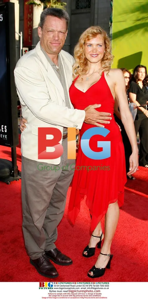 Brian Thompson and Sharon Brown at 'The X-Files' Premiere