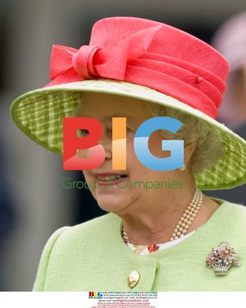 Queen Elizabeth II Opens Scottish Parliament