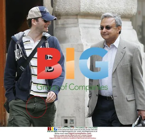 David Tennant Casual Shopping in London