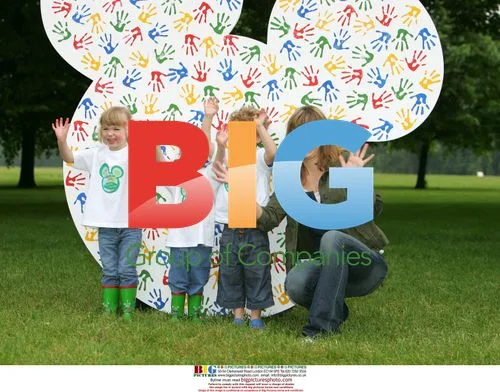 Tana Ramsay and Peter Duncan at Playhouse Disney Event