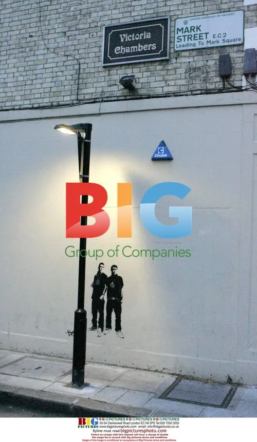 Graffiti arts brings Krays to East End, London