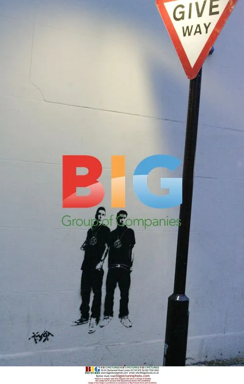 Krays Tribute Graffiti Art, London 2008