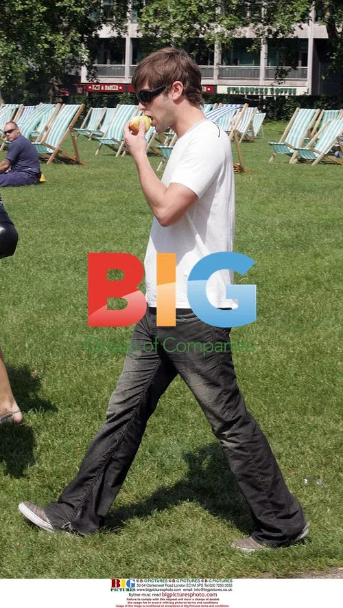 Chace Crawford shops and relaxes in London