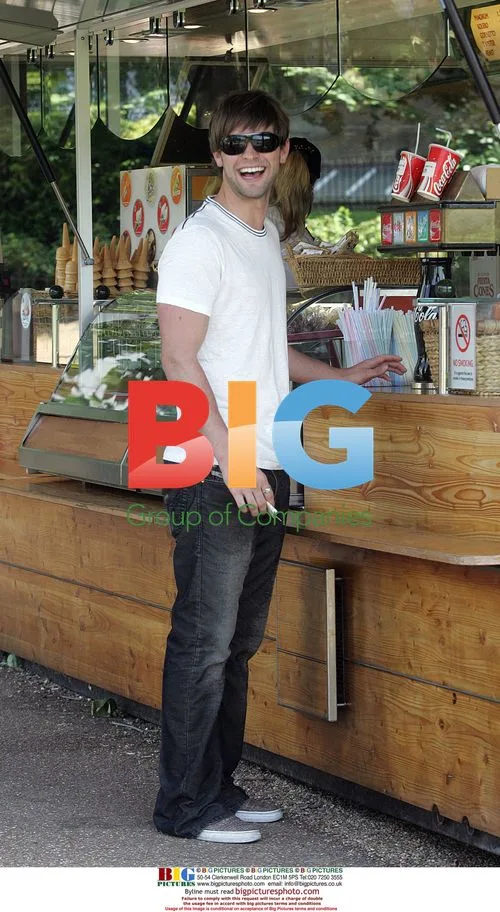Chace Crawford shops and relaxes in London