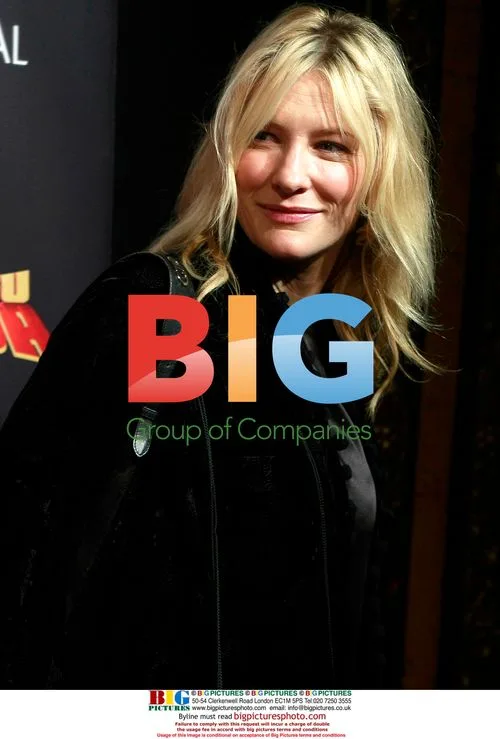 Cate Blanchet and family at Kung Fu Panda premiere