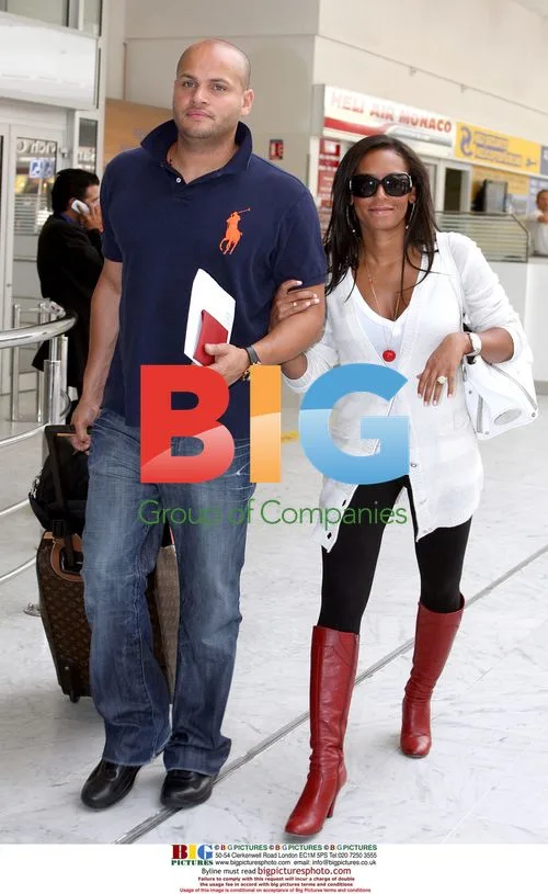 Mel B and Husband at Nice Airport