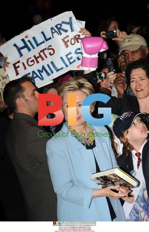 Hillary Clinton attends Mother's Day event