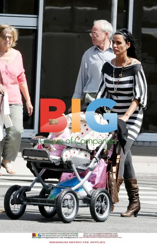 Katie Price's 30th Birthday in Australia